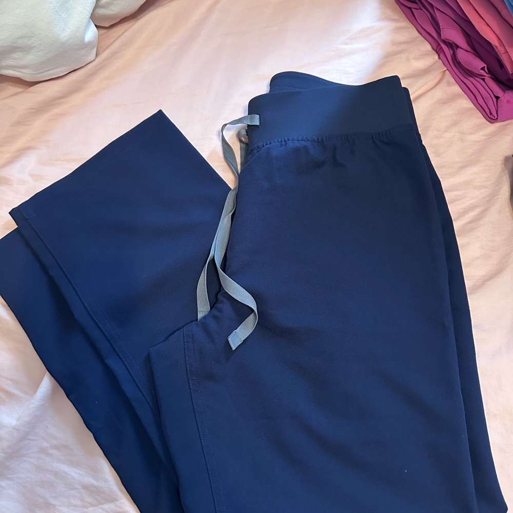 FIGS LIVINGSTON PANTS NAVY - XSP